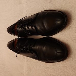 Cole Haan Lennox Hill mens oxford split toe shoe